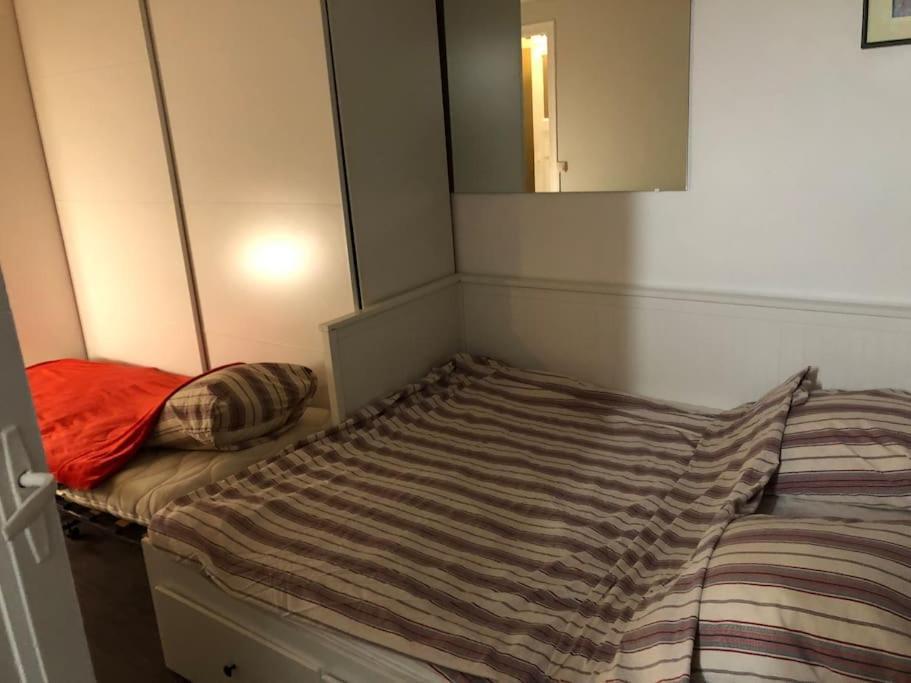 Beau Appartement,Proche De Metro パリ エクステリア 写真