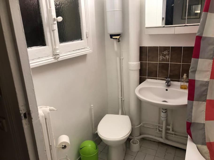 Beau Appartement,Proche De Metro パリ エクステリア 写真